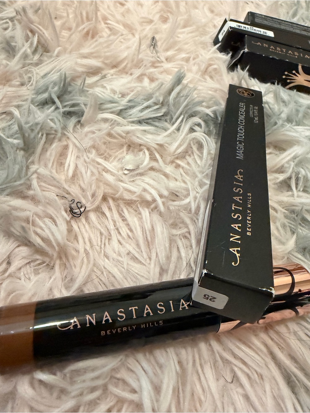 Anastasia concealer shade 25